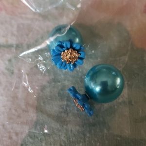 $5 or Bundle for less! Earrings...NEW!!